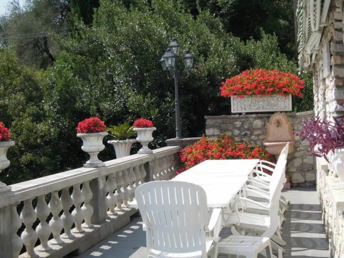 Villa Pinetina Gargnano Esterno foto